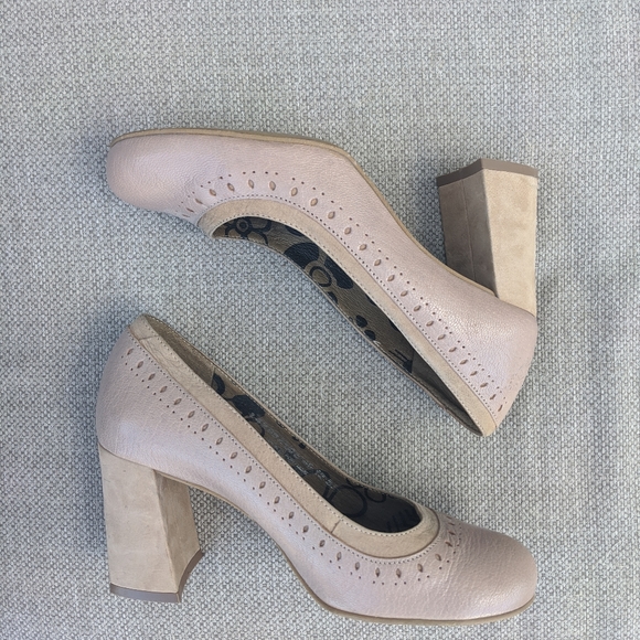 Fly London Block Heels - Picture 3 of 8